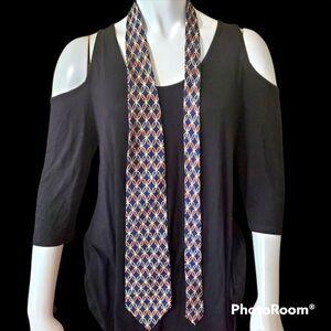 Geoffrey Beene Blue, Cream, & Brown Silk Tie